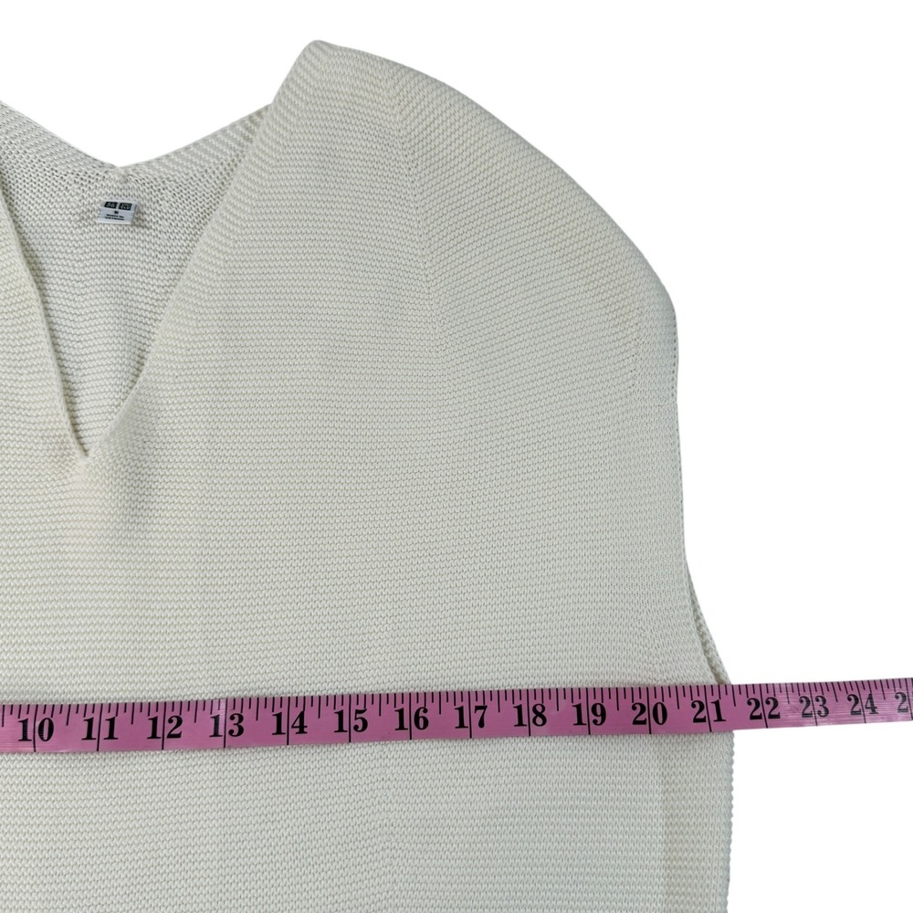 Uniqlo Womens 100% Cotton V-Neck Knit Vest Off White Cream Soft Oversized Medium - Picture 3 of 8